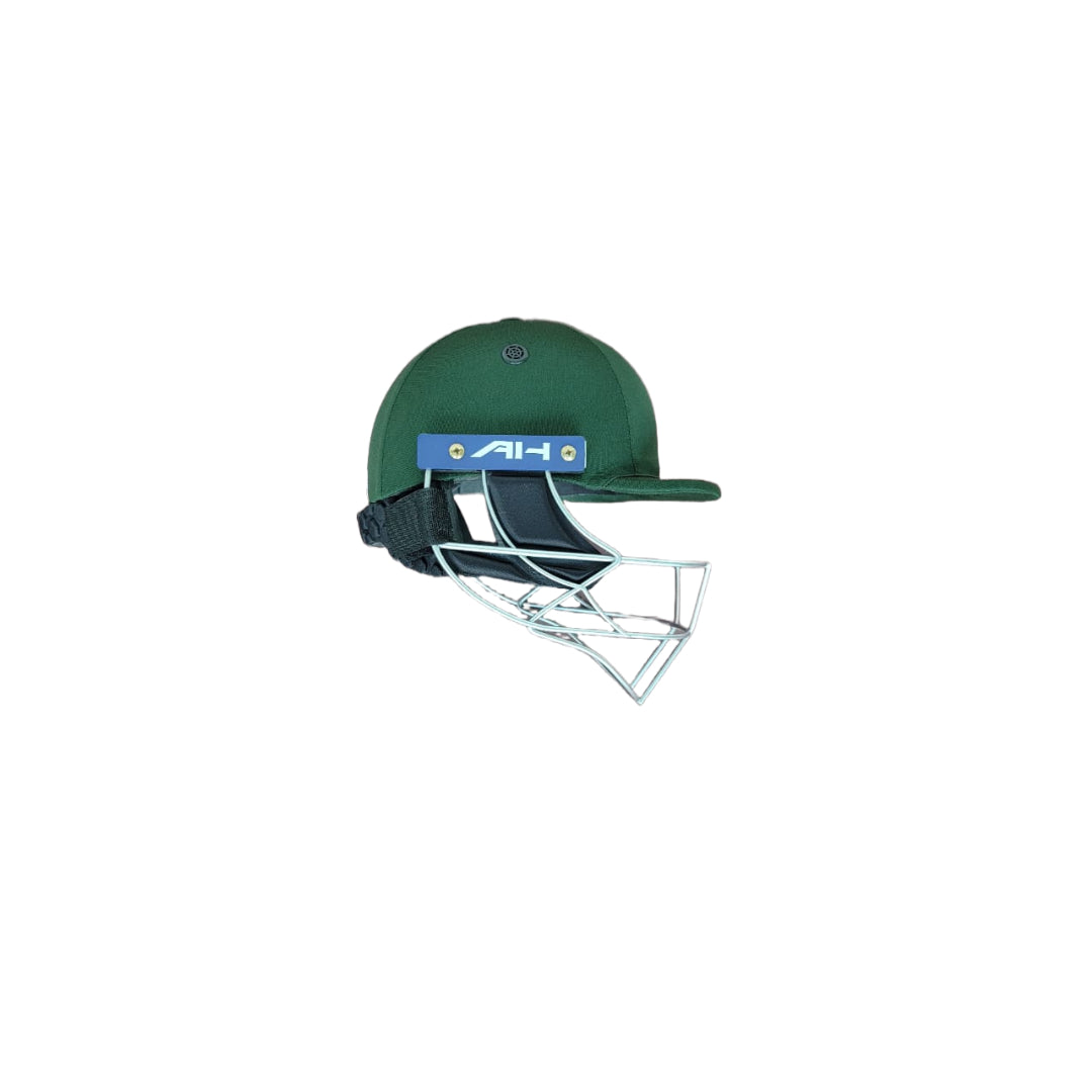 Cricket Helmet Ultra Safe – Shock Absorbing & Comfortable Fit